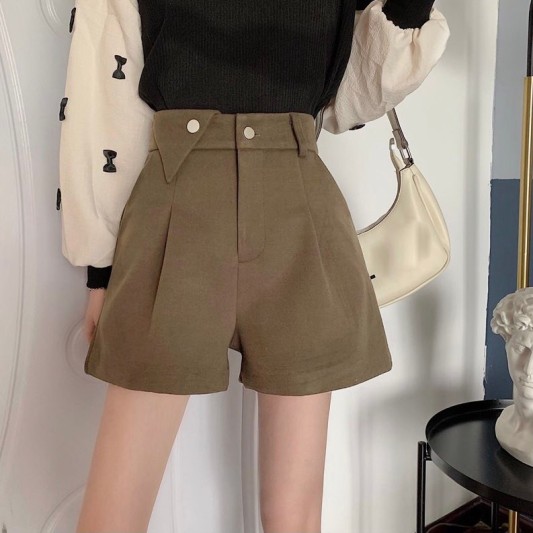 褐色设计感高腰阔腿短裤